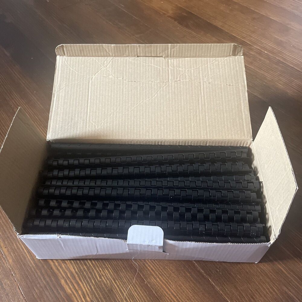 100 Pcs 12mm (1/2") Plastic Binding Combs 90 Sheet Capacity 19 Rings, Black